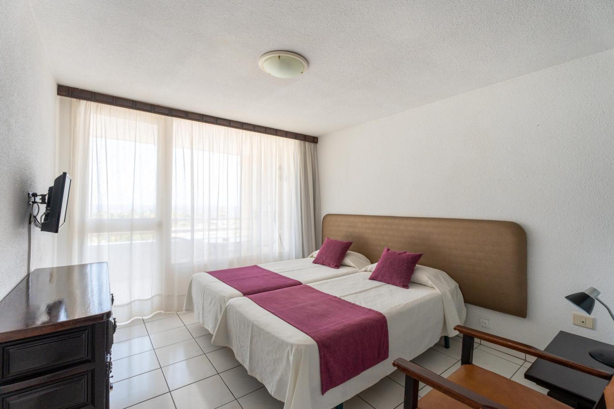 Apartamentos Borinquen Playa de las Americas  Exterior foto