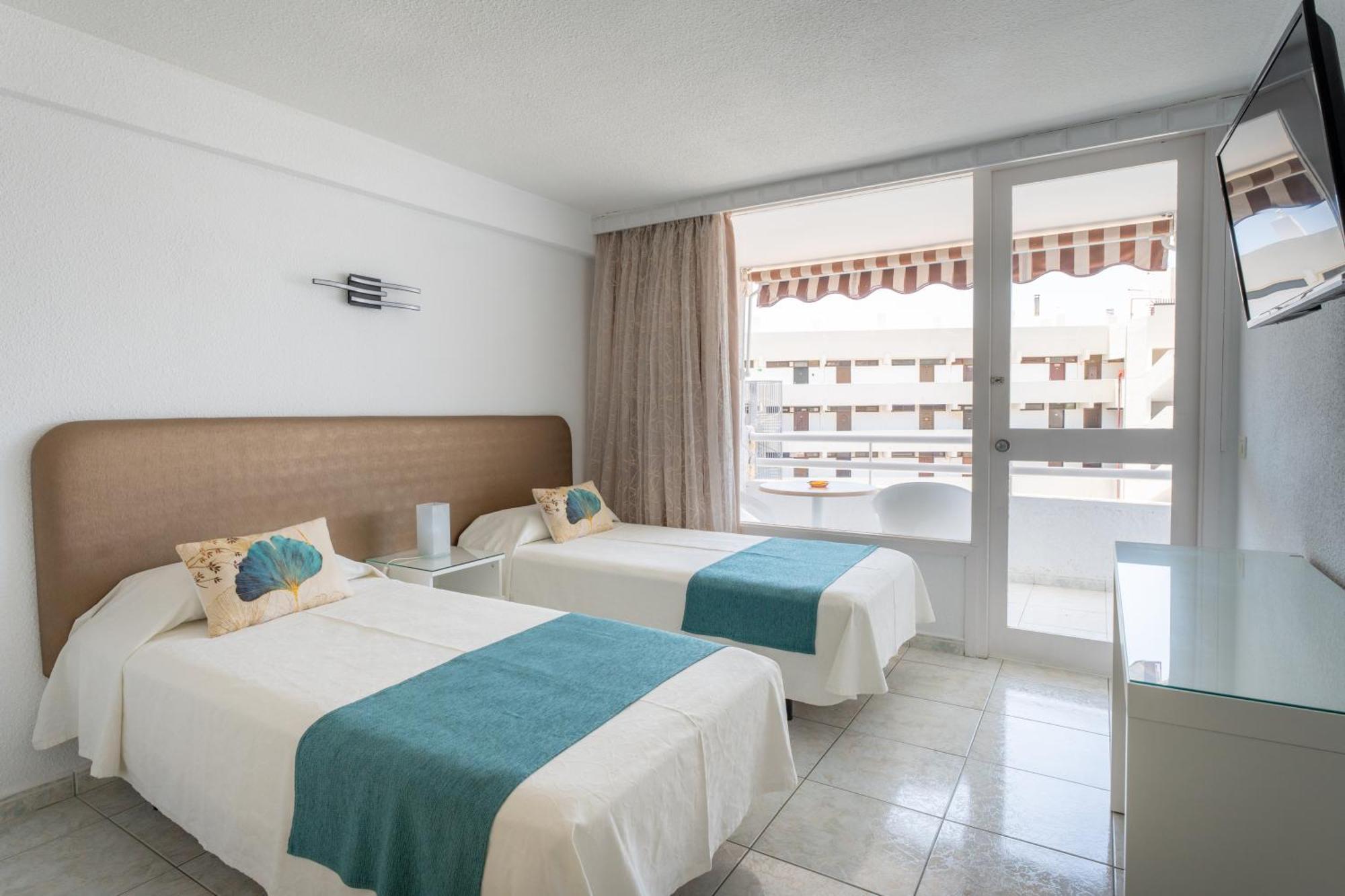 Apartamentos Borinquen Playa de las Americas  Exterior foto