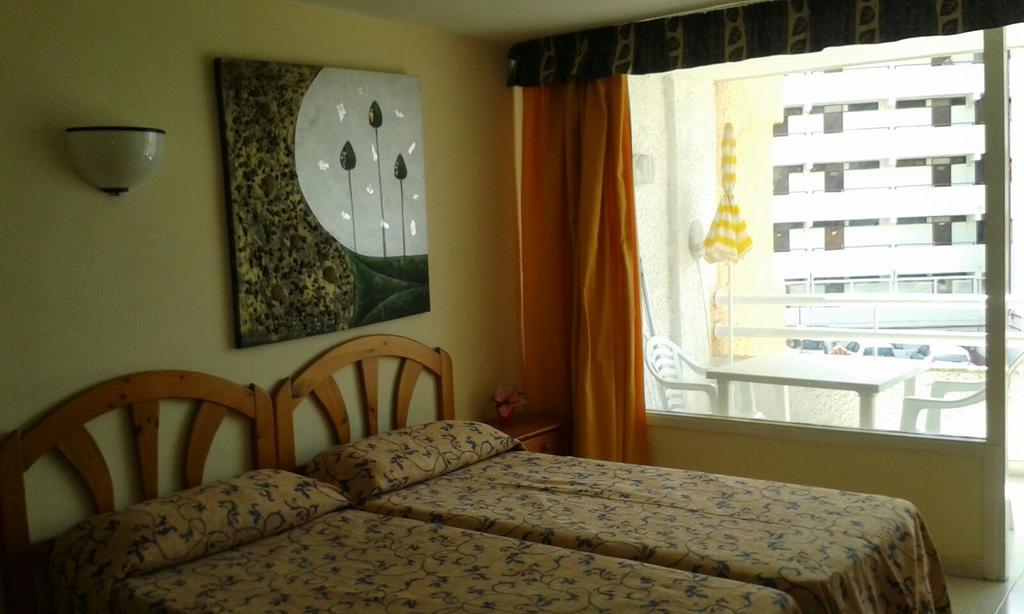 Apartamentos Borinquen Playa de las Americas  Exterior foto