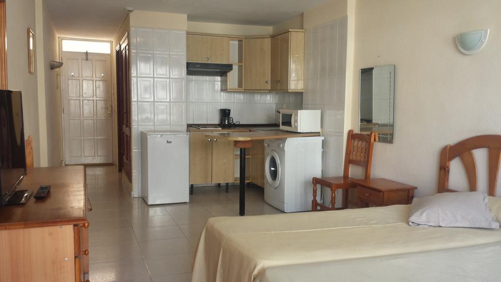 Apartamentos Borinquen Playa de las Americas  Exterior foto